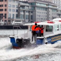 The Electric Revolution of Water Buses: Unlocking Electrification Opportunities for Ferries Under 20 Meters